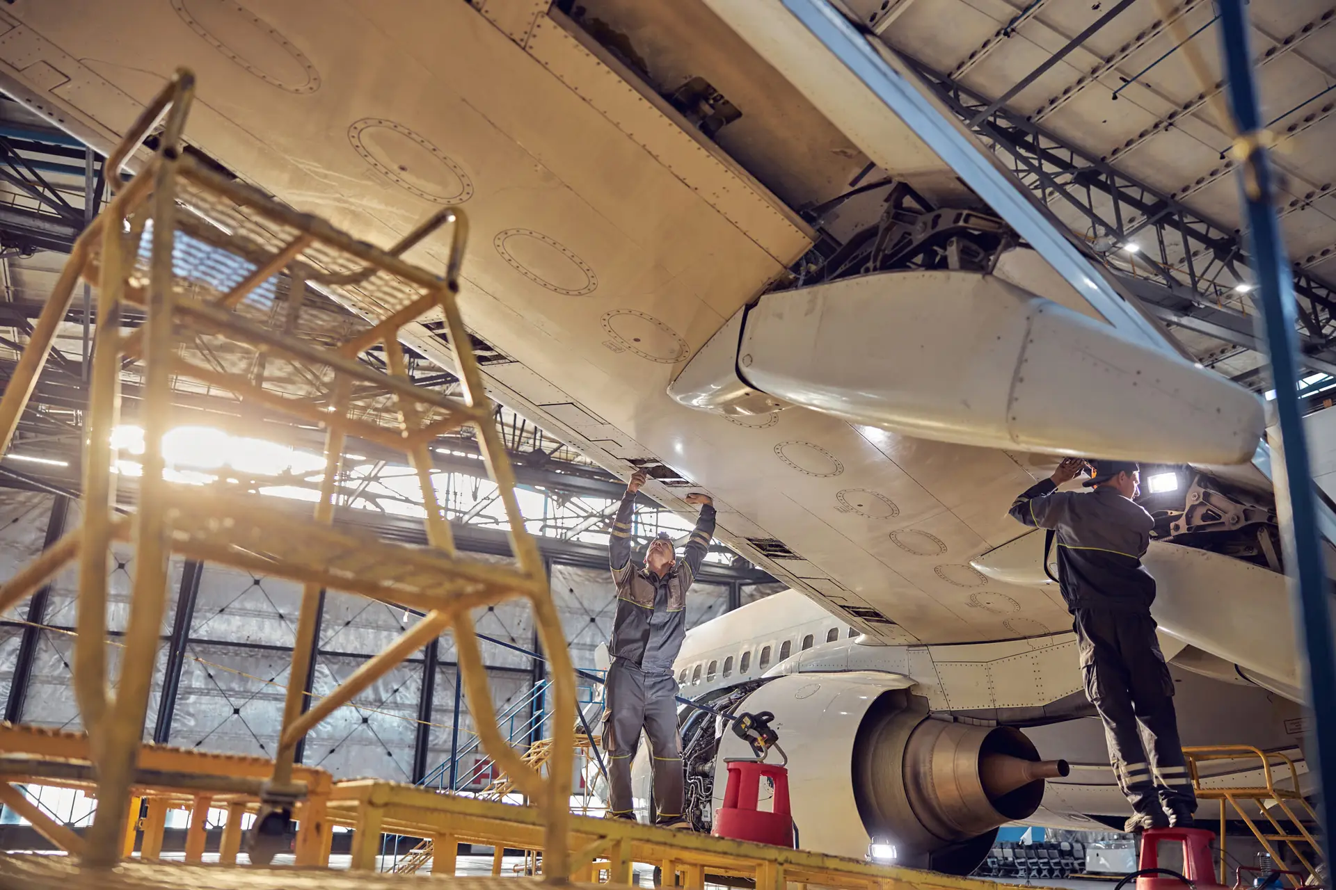 ultrasonic-testing-on-aircraft-composite-panel