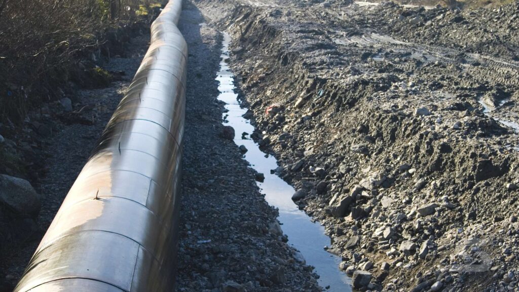 automated-ultrasonic-scanner-pipeline-corrosion-mapping-refinery