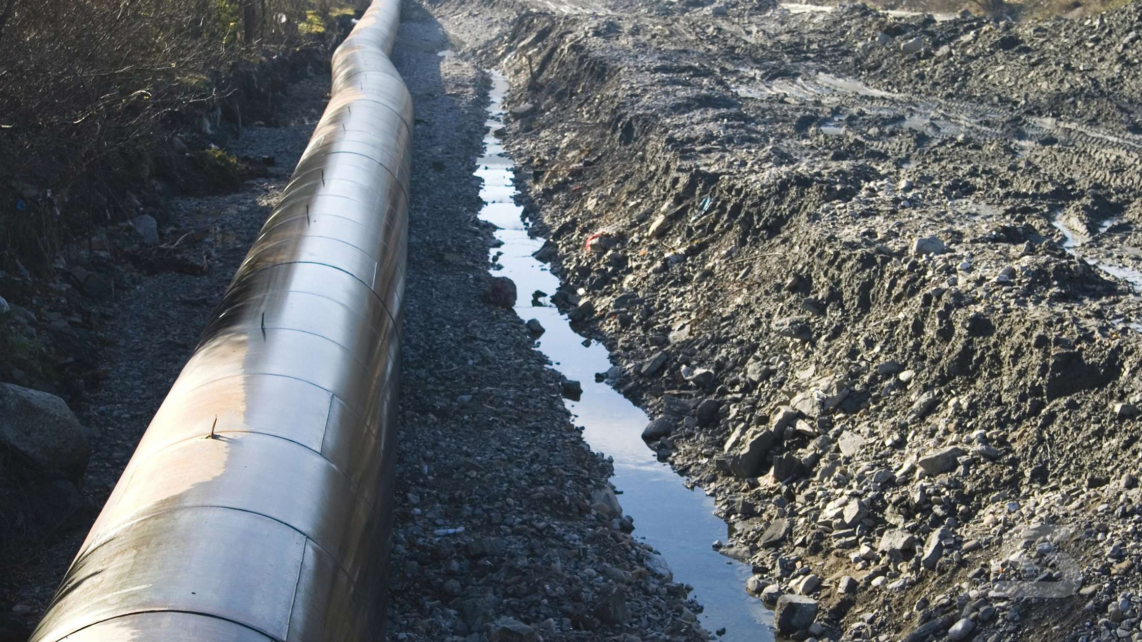 automated-ultrasonic-scanner-pipeline-corrosion-mapping-refinery